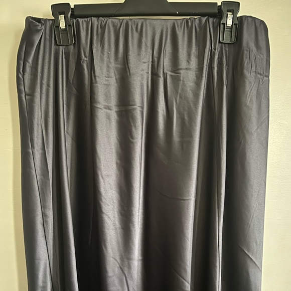 🅽🅴🆆 𝖳𝗈𝗋𝗋𝗂𝖽 𝖬𝖺𝗑𝗂 𝖫𝗈𝗇𝗀 𝖲𝗄𝗂𝗋𝗍 - Picture 8 of 10